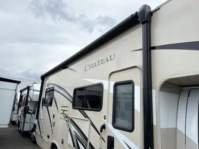 2020 Thor Motor Coach Chateau photo 12
