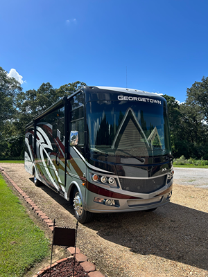 Used 2019 Forest River Georgetown XL 369DS