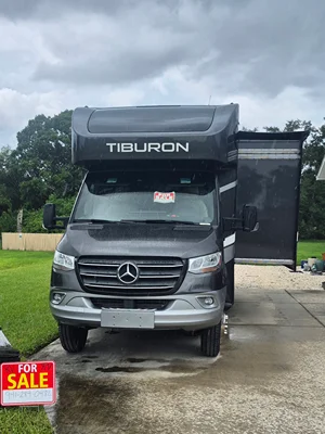 Used 2020 Thor Motor Coach Tiburon 24TT