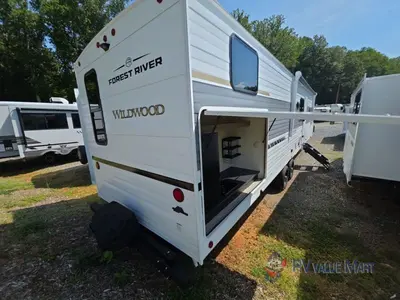 2027 Forest River Wildwood photo 8