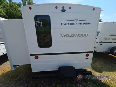 2027 Forest River Wildwood photo 7