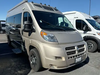 Used 2019 Roadtrek Zion