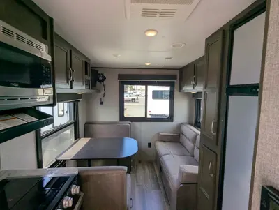 2021 Jayco Jay Flight SLX 8 photo 22