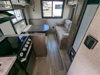 2021 Jayco Jay Flight SLX 8 photo 21
