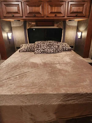 2011 TIFFIN MOTORHOMES ALLEGRO photo 4