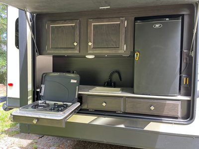 2019 VENTURE RV SPORTTREK TOURING photo 16