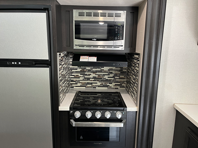2019 VENTURE RV SPORTTREK TOURING photo 7