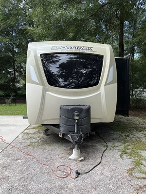 2019 VENTURE RV SPORTTREK TOURING photo 2