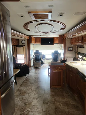 2005 COUNTRY COACH ALLURE 470 photo 29