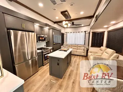 2027 Forest River Cedar Creek Cottage photo 10