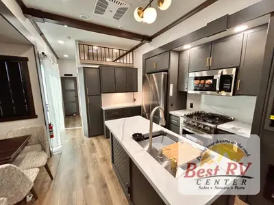 2027 Forest River Cedar Creek Cottage photo 50