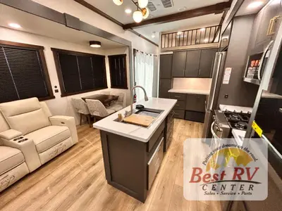 2027 Forest River Cedar Creek Cottage photo 45