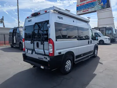 2023 Thor Motor Coach Rize photo 8