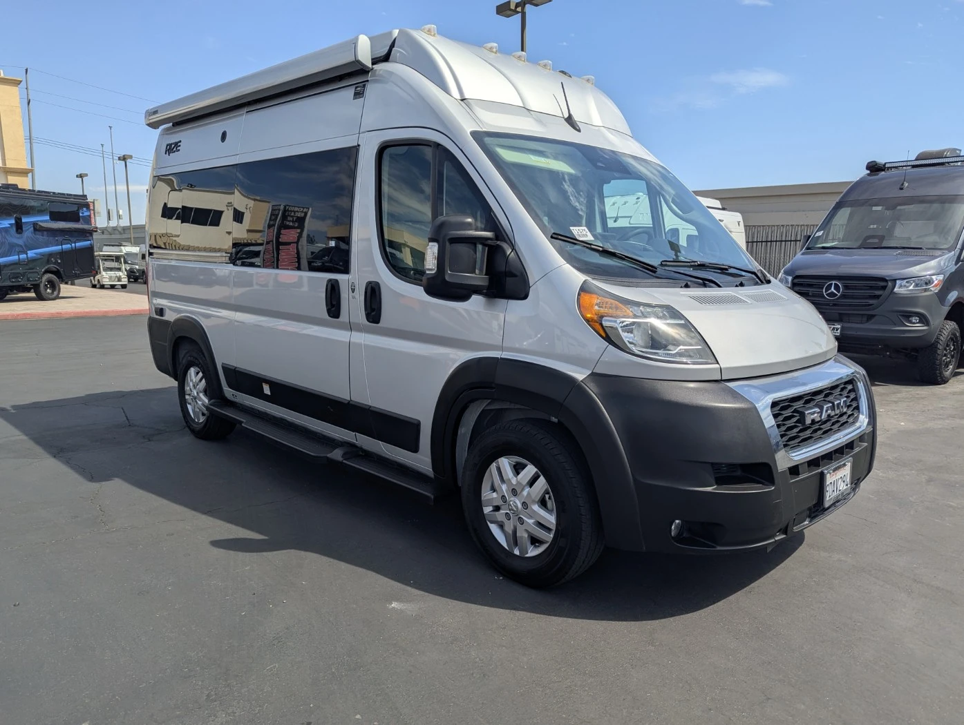 2023 Thor Motor Coach Rize exterior