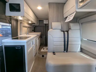 2023 Thor Motor Coach Rize photo 19