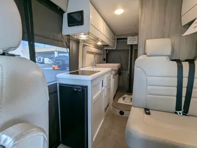 2023 Thor Motor Coach Rize photo 20