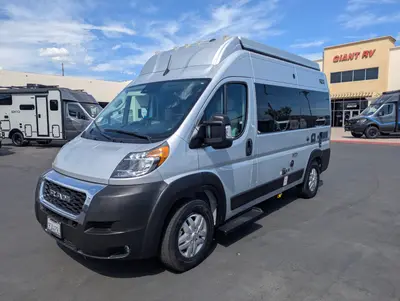 2023 Thor Motor Coach Rize photo 4