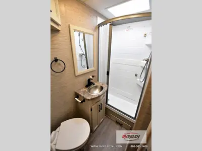 2022 Thor Motor Coach A.C.E. photo 15