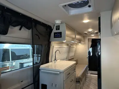 2025 Thor Motor Coach Tranquility photo 30