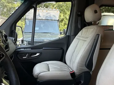 2025 Thor Motor Coach Tranquility photo 23