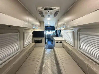2025 Thor Motor Coach Tranquility photo 46
