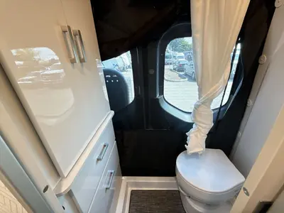 2025 Thor Motor Coach Tranquility photo 39