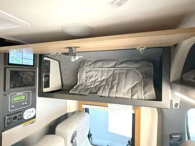 2026 Winnebago Revel photo 33