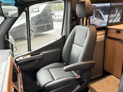 2026 Winnebago Revel photo 21
