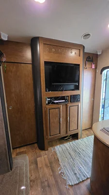 2016 FOREST RIVER SALEM photo 10