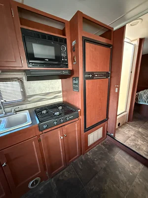 2014 WINNEBAGO MINNIE WINNIE photo 6