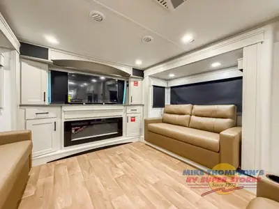 2026 Grand Design Solitude photo 22