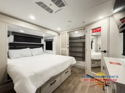2026 Grand Design Solitude photo 10