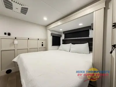 2026 Grand Design Solitude photo 8