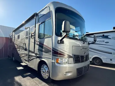 Used 2008 Monaco Monarch 33SFS