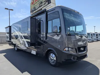 Used 2021 Newmar Bay Star 3626