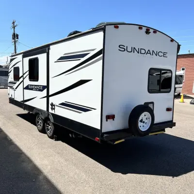 2022 Heartland Sundance photo 10