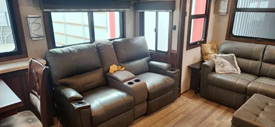 2019 JAYCO PINNACLE photo 7