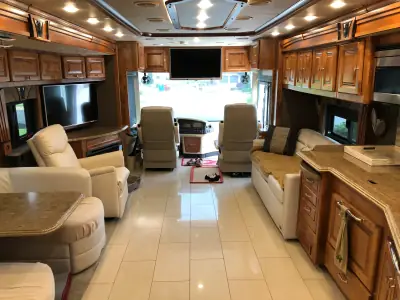 Used 2016 Tiffin Motorhomes Phaeton 40 Qbh