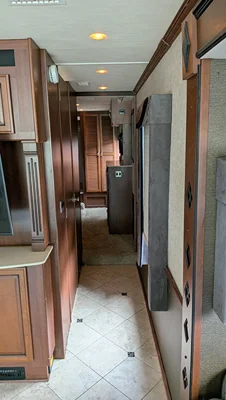 2013 FLEETWOOD EXPEDITION® photo 9