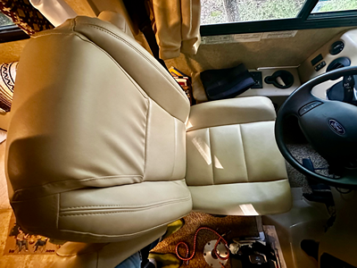 2016 THOR MOTOR COACH AXIS photo 18