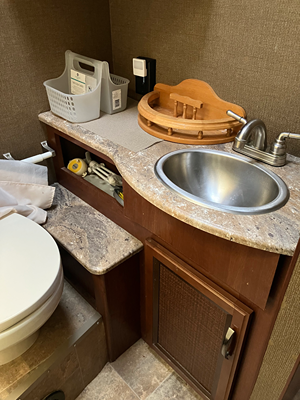 2016 THOR MOTOR COACH AXIS photo 8