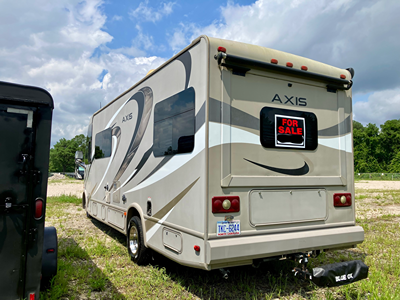 2016 THOR MOTOR COACH AXIS photo 2
