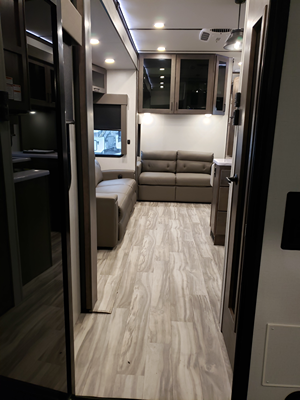 2022 ALLIANCE RV VALOR photo 31