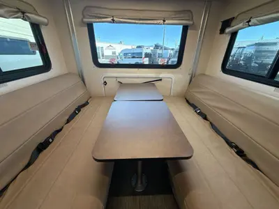 2027 Winnebago Elora photo 44