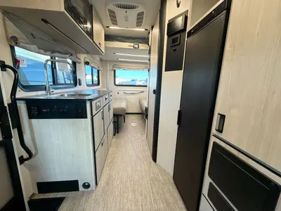 2027 Winnebago Elora photo 49