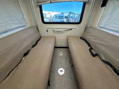 2027 Winnebago Elora photo 28