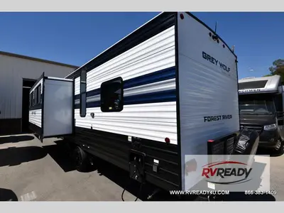 2027 Forest River Cherokee Grey Wolf photo 4