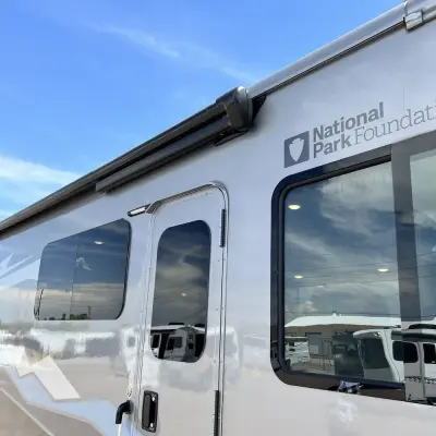 2025 Winnebago Sunstar photo 31