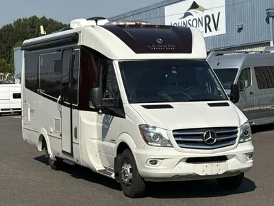 Used 2018 Leisure Travel Unity 24TB