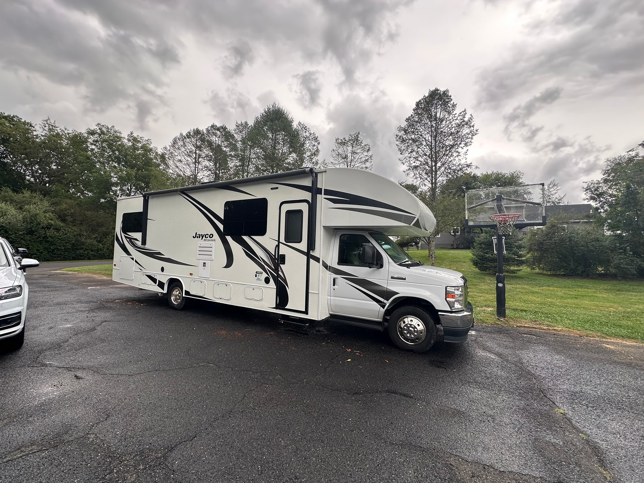 2021 JAYCO REDHAWK SE exterior